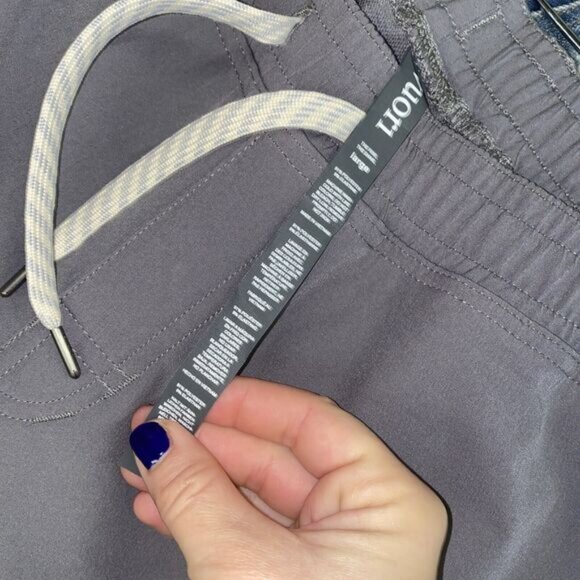 Vuori Mens Transit Jogger in Grey size Large - Picture 5 of 7